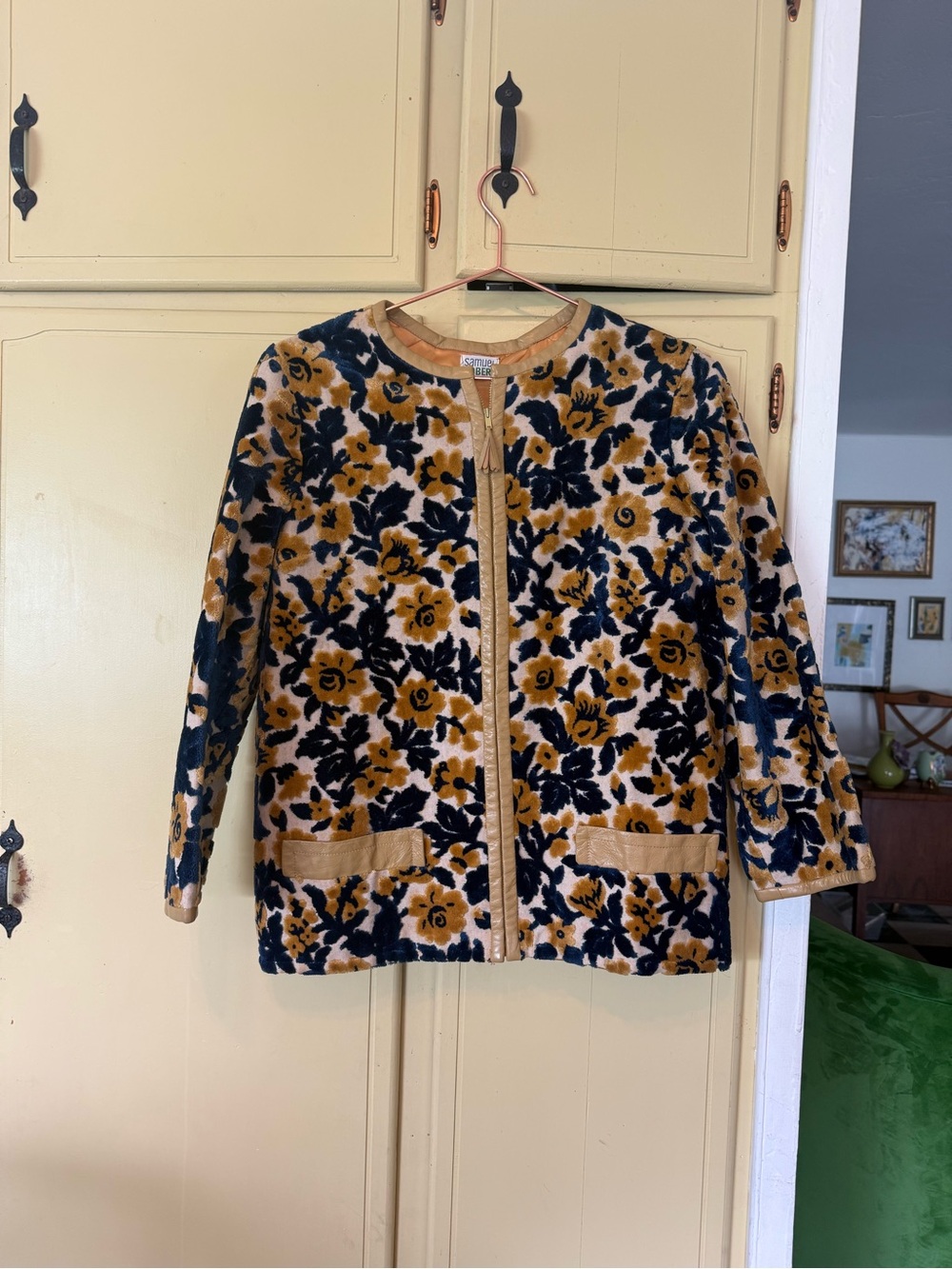 Vintage Velvet Chenille Tapestry Jacket - RARE FIND!!!